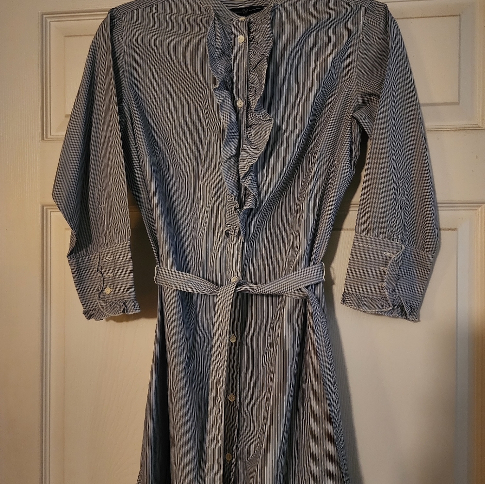 Ladies Gap Shirt Dress